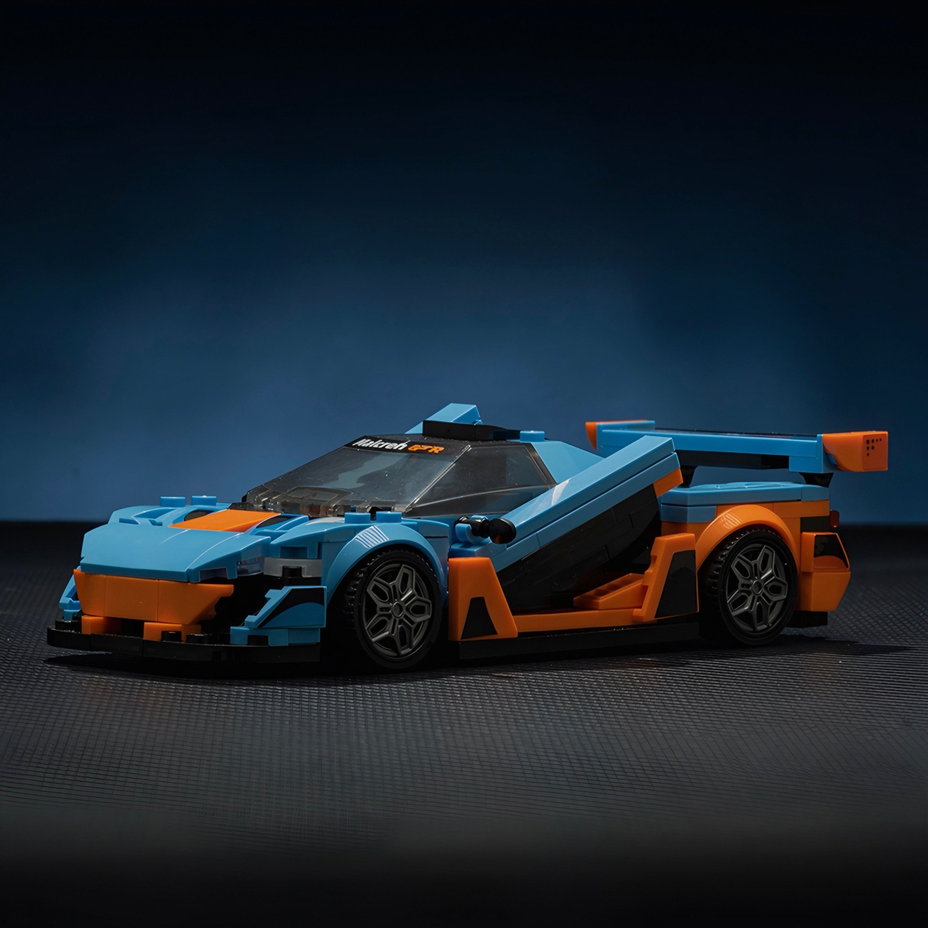 BRITISH P1 GTR | 350PCS